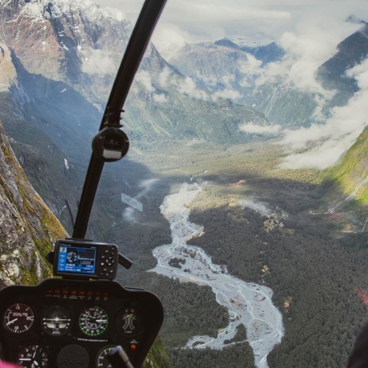 Experience Milford Sound in a Helicopter 